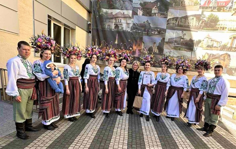 Етногурт «Евфонія» із Хмельниччини викликав захоплення дотриманням народних традицій у вбранні